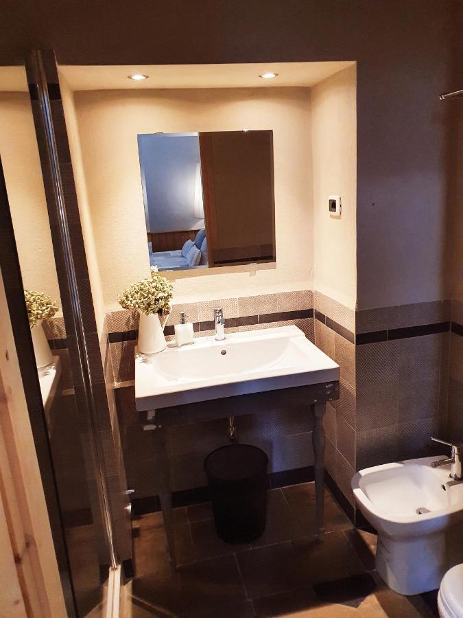 B&B Della Spiga Корсико Экстерьер фото
